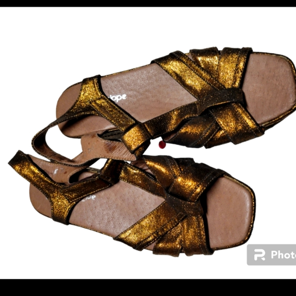 antelope glittery platform sandals